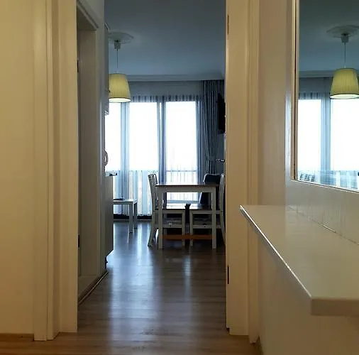 Yali Suites Apart Otel *