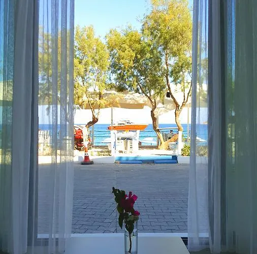 Yali Suites Aparthotel *