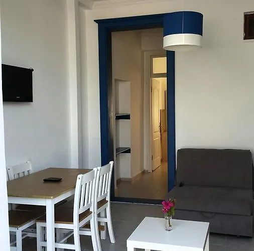 Yali Suites מלון דירות