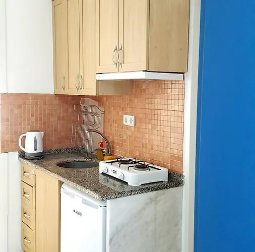 Yali Suites מלון דירות *