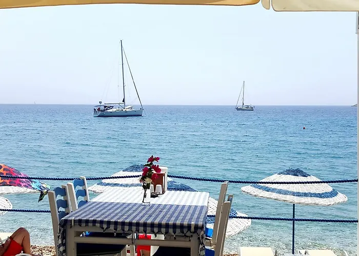 Yali Suites מלון דירות