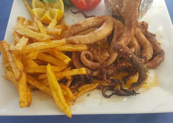 Yali Suites מלון דירות *